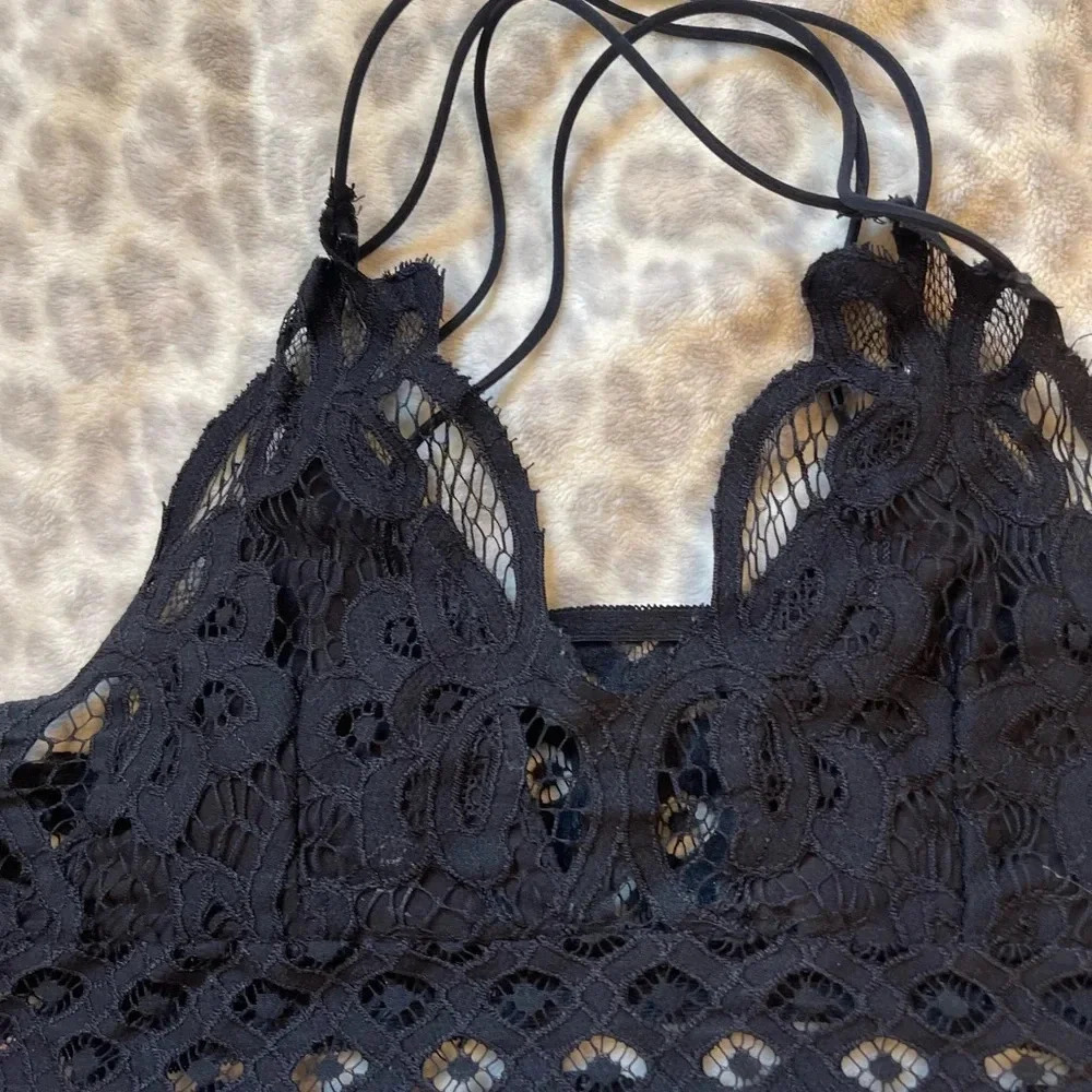 BOUTIQUE BRALETTE S/M - Picture 2 of 10